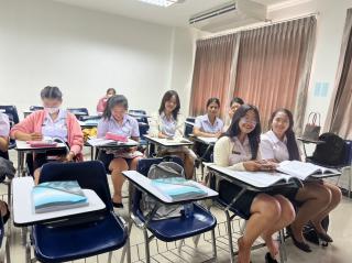 20. โครงการพัฒนาทักษะด้านภาษาอังกฤษ สำหรับนักศึกษาครู ชั้นปีที่ 3